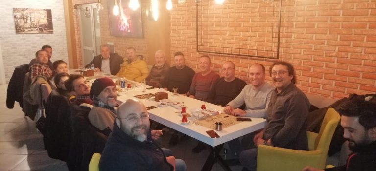 Meslektaşlarımızla birlikteyiz